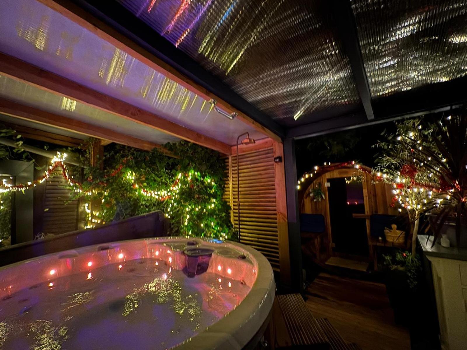 Romantisch Wellness Appartement Met Prive Hottub Sauna Gamesroom Den Ham Eksteriør bilde