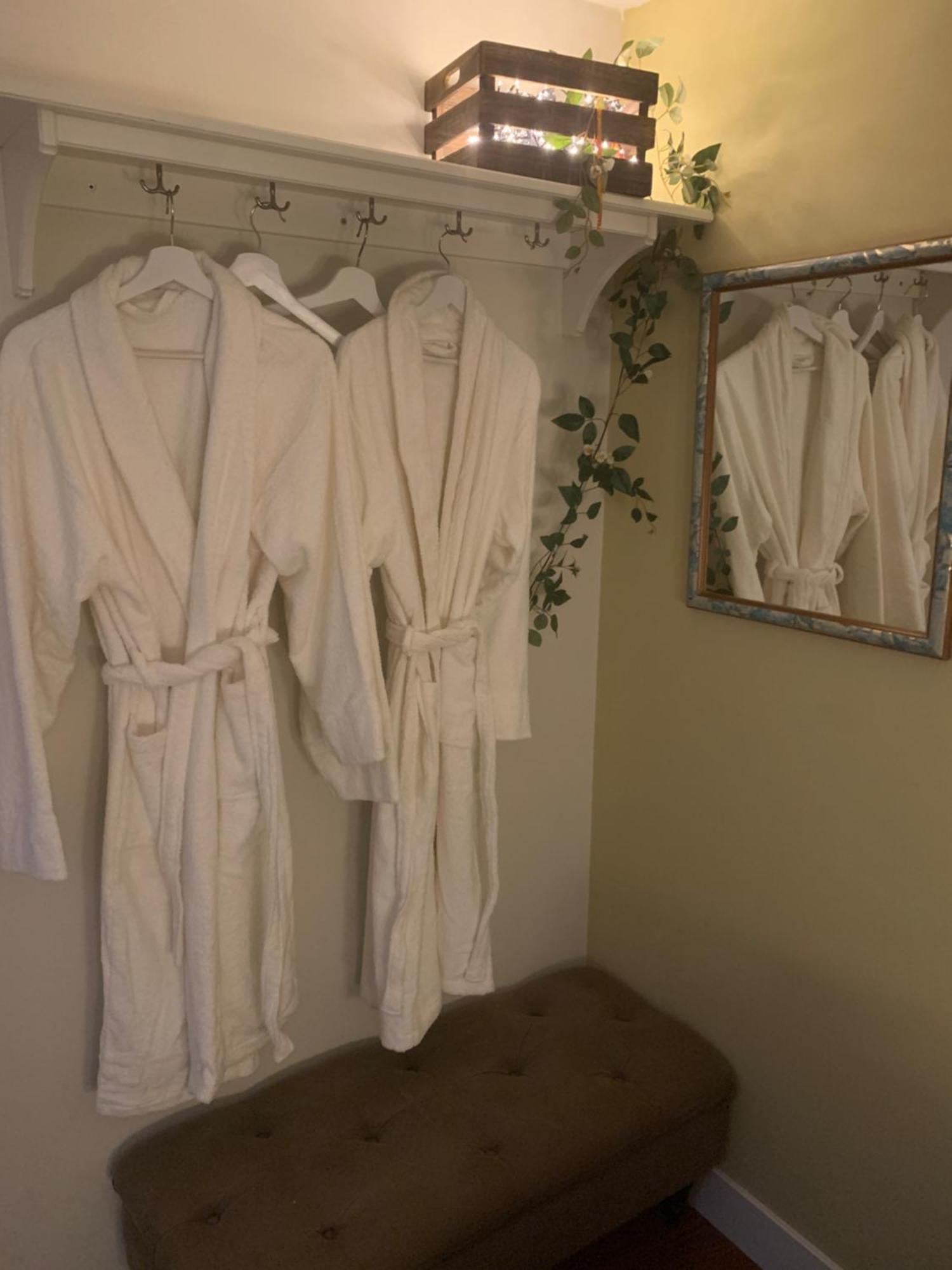 Romantisch Wellness Appartement Met Prive Hottub Sauna Gamesroom Den Ham Eksteriør bilde